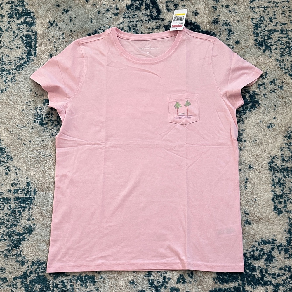 Vineyard Vines Light Pink Short Sleeve Tee NWT Medium cute